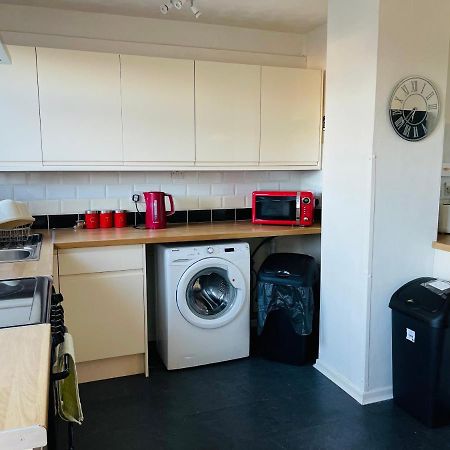 St Ives, King Bed Cosy Home, Parking, Fast Wi Fi Сент-Айвс Экстерьер фото