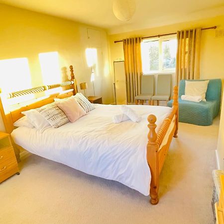 St Ives, King Bed Cosy Home, Parking, Fast Wi Fi Сент-Айвс Экстерьер фото